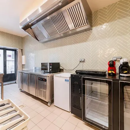 Zzz Broca Xl Apartment Paris